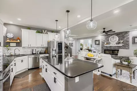19601 E 53rd Ave, Denver, CO 80249 photo 4