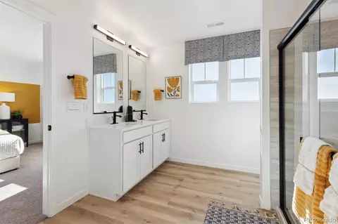 Bath - 22616 E 7th Pl, Aurora, CO 80018 photo 1 of 3