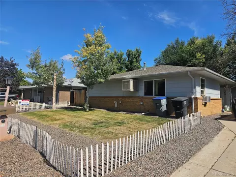 1726 Meadow St, Longmont, CO 80501