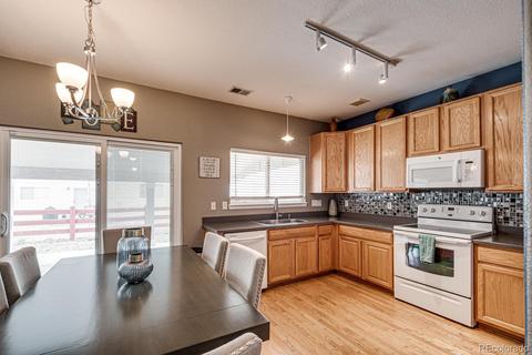 19664 E 58th Dr, Aurora, CO 80019 photo 7