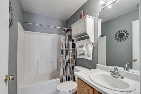 19664 E 58th Dr, Aurora, CO 80019 photo 22