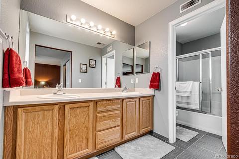 19664 E 58th Dr, Aurora, CO 80019 photo 18