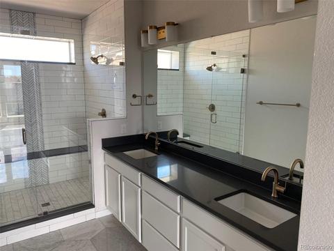 15832 E Broncos Pl, Centennial, CO 80112 photo 9