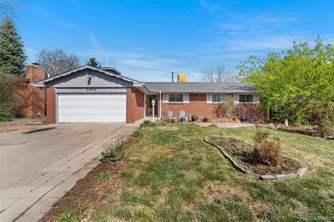 3002 S Fenton St, Denver, CO 80227