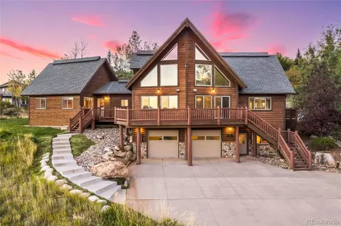 105 Hillside Dr, Steamboat Springs, CO 80487
