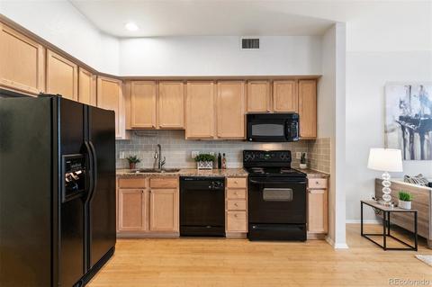3149 Blake St #104, Denver, CO 80205 photo 11