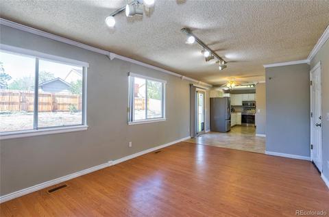 4401 E 94th Ave, Thornton, CO 80229 photo 10