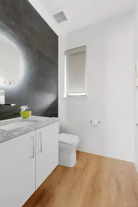Bath - 4254 E 8th Pl, Denver, CO 80220 photo 1 of 6