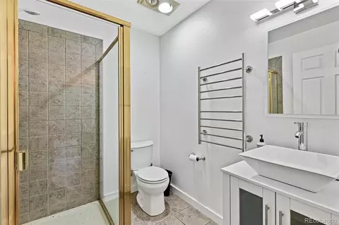 Bath - 1604 Wagonwheel Gap Rd, Boulder, CO 80302 photo 5 of 5