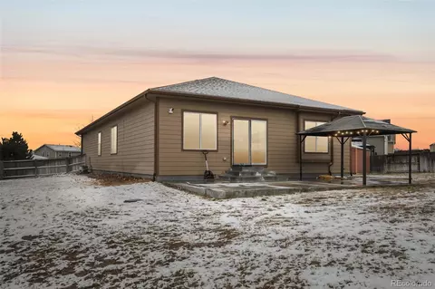 4587 E 95th Dr, Thornton, CO 80229 photo 2