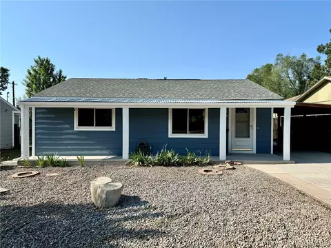 1905 Manitoba Dr, Colorado Springs, CO 80910