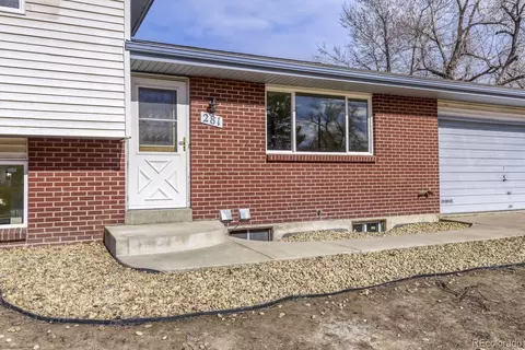 281 W Acoma Dr, Littleton, CO 80120
