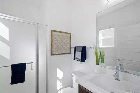 Bath - 10863 Touchstone Loop, Parker, CO 80134 photo 5 of 5