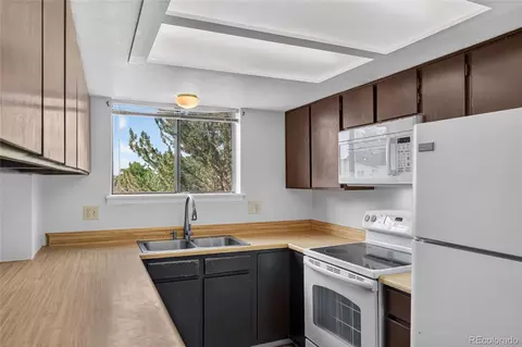 Kitchen - 19363 E Floyd Ave, Aurora, CO 80013 photo 1 of 1