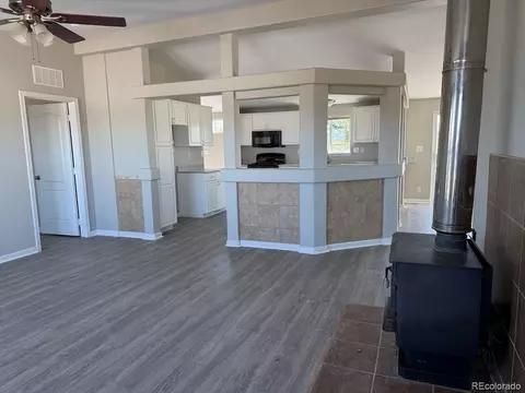 Living - 428 County Road 314, Ignacio, CO 81137 photo 3 of 4