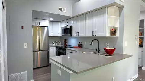 4760 S Wadsworth Blvd #205, Littleton, CO 80123