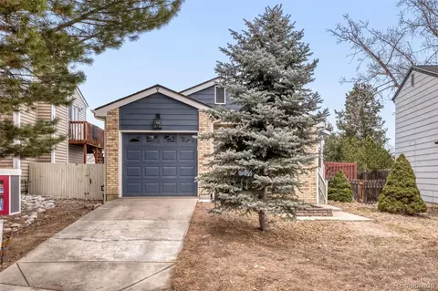 17867 E Cornell Dr, Aurora, CO 80013