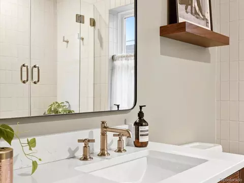 Bath - 933 Monroe St, Denver, CO 80206 photo 4 of 6