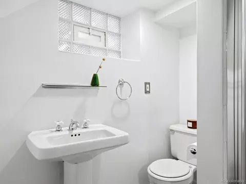 Bath - 933 Monroe St, Denver, CO 80206 photo 5 of 6