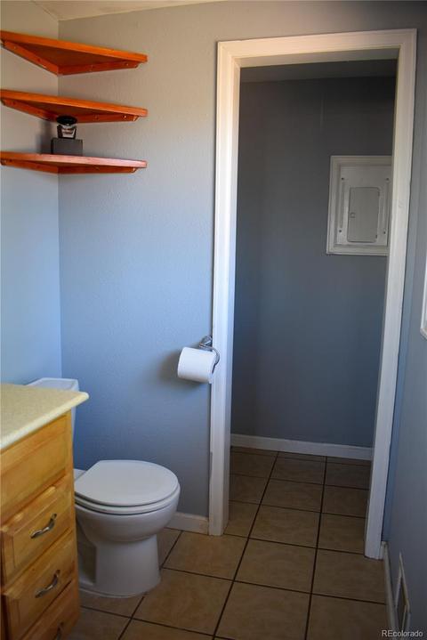 1061 E 83rd Pl, Denver, CO 80229 photo 6
