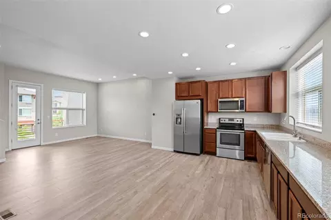 Living - 10137 Belvedere Loop, Lone Tree, CO 80124 photo 3 of 6