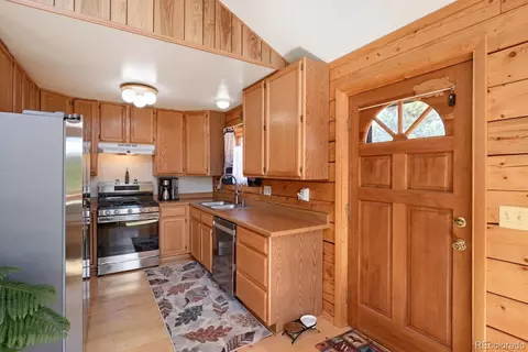 Kitchen - 16 Mesa Ct, Bailey, CO 80421 photo 2 of 4