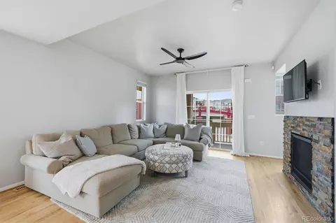 Living - 10241 Bellwether Ln, Lone Tree, CO 80124 photo 3 of 4