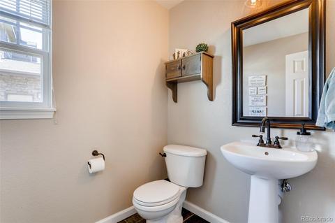 23550 E 1st Pl, Aurora, CO 80018 photo 12