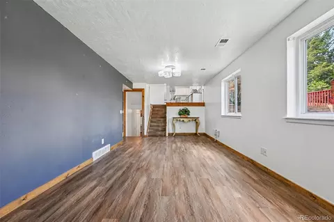 Living - 19269 Eldorado Dr, Aurora, CO 80013 photo 8 of 9