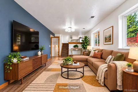 Living - 19269 Eldorado Dr, Aurora, CO 80013 photo 5 of 9