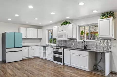Kitchen - 19269 Eldorado Dr, Aurora, CO 80013 photo 2 of 5