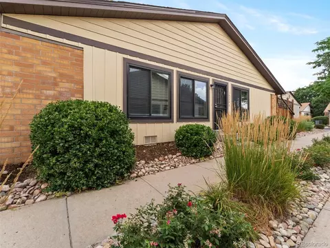 16056 E Ithaca Pl #E, Aurora, CO 80013 photo 2