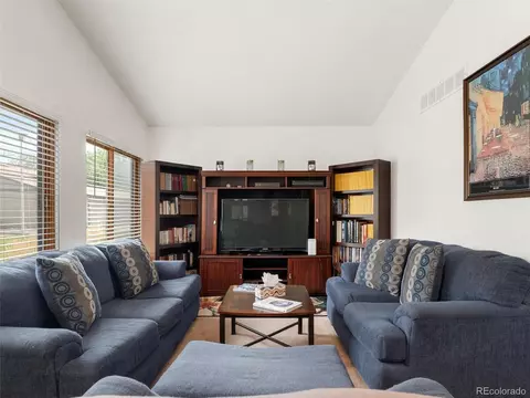 16056 E Ithaca Pl #E, Aurora, CO 80013 photo 4