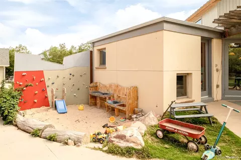 Exterior - 1617 Yellow Pine Ave, Boulder, CO 80304 photo 6 of 7