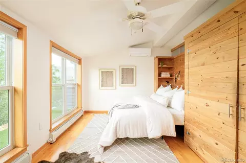 Bedroom - 1617 Yellow Pine Ave, Boulder, CO 80304 photo 5 of 8