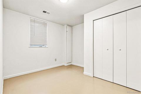 5552 Carson Way, Denver, CO 80239 photo 25