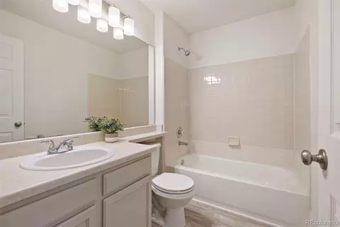 Bath - 19153 E 39th Pl, Denver, CO 80249 photo 3 of 4