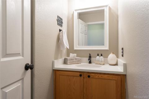 2565 E 131st Pl, Thornton, CO 80241 photo 10