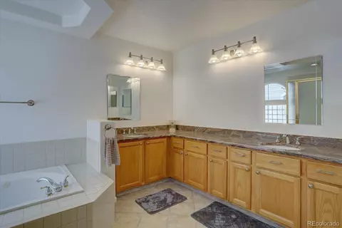 18875 E 43rd Ave, Denver, CO 80249 photo 23