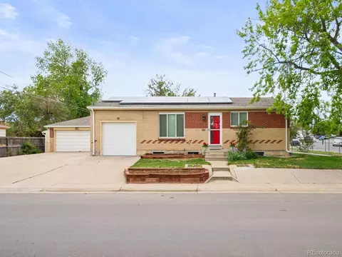 2161 Meadowbrook Dr, Denver, CO 80221
