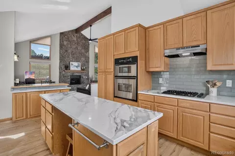 Kitchen - 7307 Settlers Dr, Morrison, CO 80465 photo 4 of 4