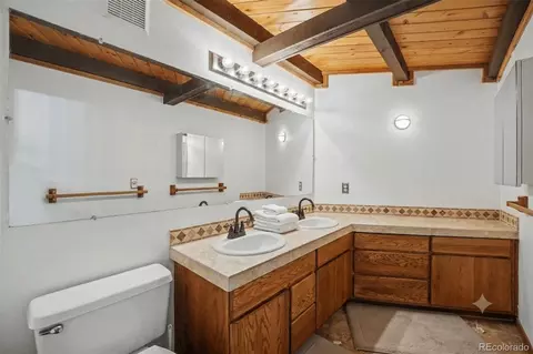 Bath - 200 Desparado Rd, Bailey, CO 80421 photo 1 of 7