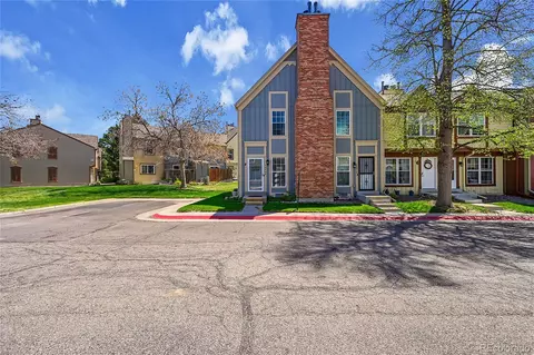 1662 S Blackhawk Way #A, Aurora, CO 80012