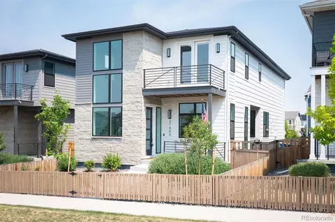 Exterior - 21405 E 59th Dr, Aurora, CO 80019 photo 5 of 7