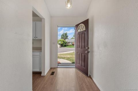 21668 E Powers Cir, Centennial, CO 80015 photo 6