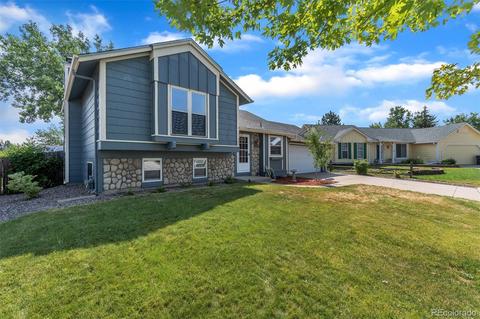 21668 E Powers Cir, Centennial, CO 80015 photo 2