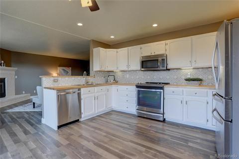 18754 E Powers Dr, Aurora, CO 80015 photo 7