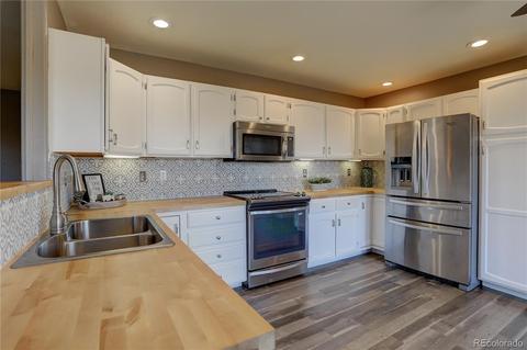 18754 E Powers Dr, Aurora, CO 80015 photo 6