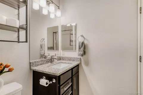 Bath - 19562 E Sunset Cir, Centennial, CO 80015 photo 5 of 5