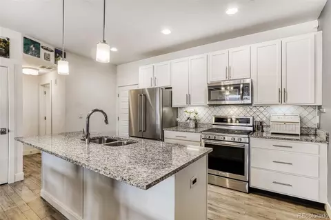 Kitchen - 19562 E Sunset Cir, Centennial, CO 80015 photo 2 of 3